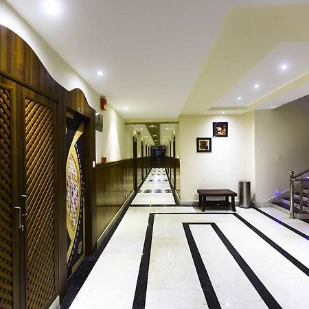 Hotel Kings Regency Drang Exterior photo